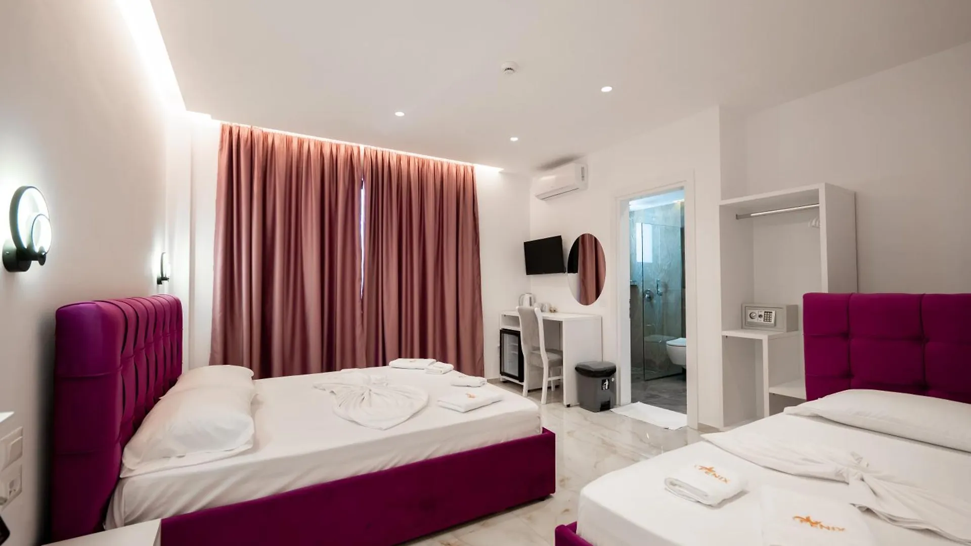 Feniks Hotel Ksamil