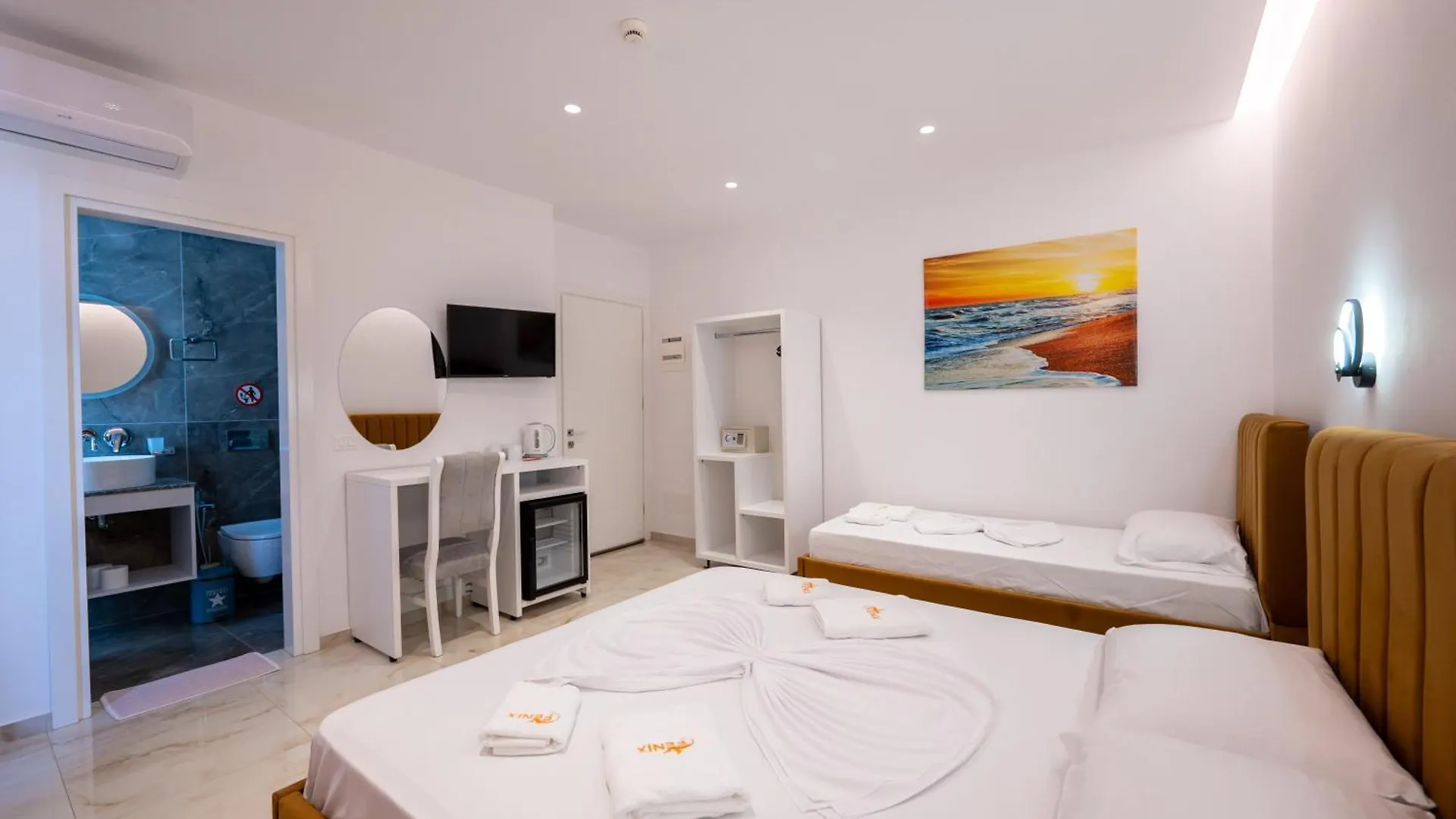 Feniks Hotel Ksamil 3*,